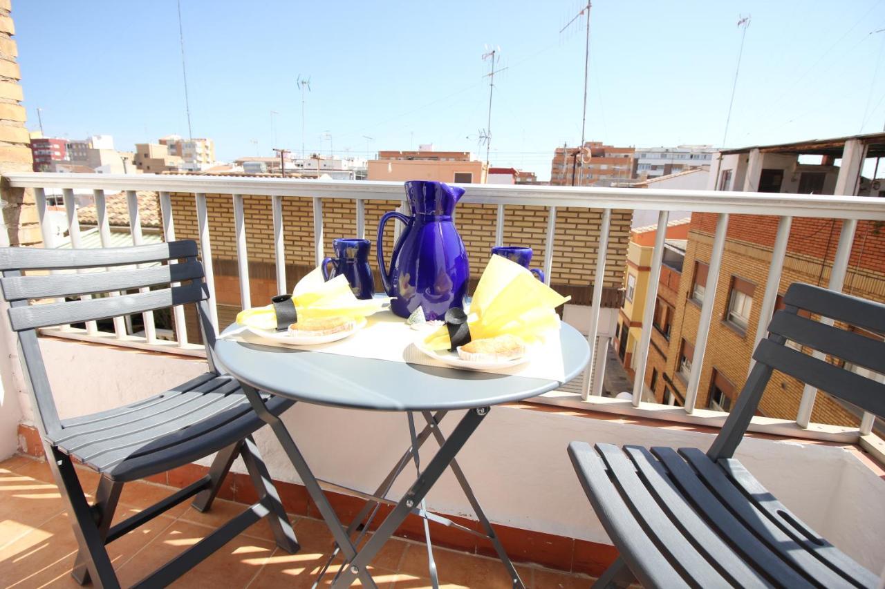 Un impresionante apartamento cerca de la playa/An impressive apartment near the beach. Sagunto Exterior foto